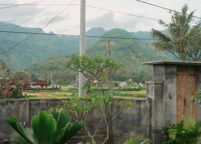Arika Lodge *